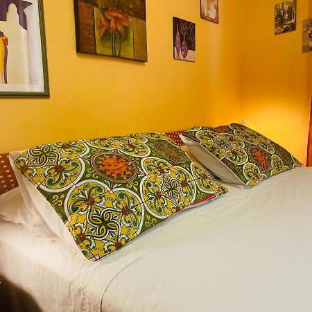 Cottage Gole Alcantara Gloria Room Graniti Buitenkant foto