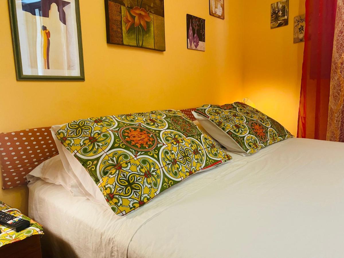 Cottage Gole Alcantara Gloria Room Graniti Buitenkant foto